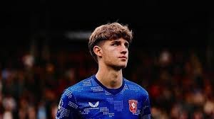 加斯佩里尼：卢克曼是我见过的最差劲的点球手，他不该罚点球