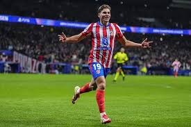 死水一潭的游戏业，目前只有电竞和AI游戏这两条救命索